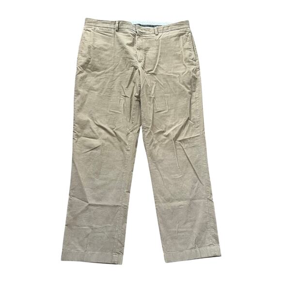 Men’s L.L. Bean Classic Fit Corduroy Pants Size 42x34 Cream Tan Khaki - Picture 1 of 5